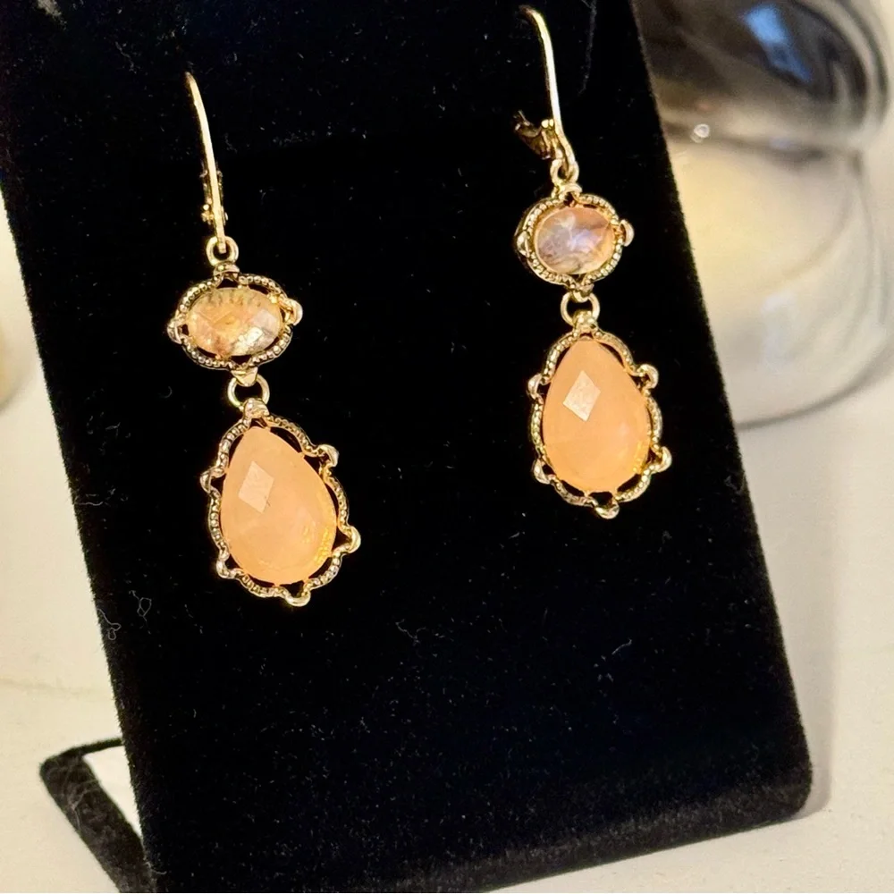 Champagne and Peach Stones Drop Dangle Earrings Gold Tone